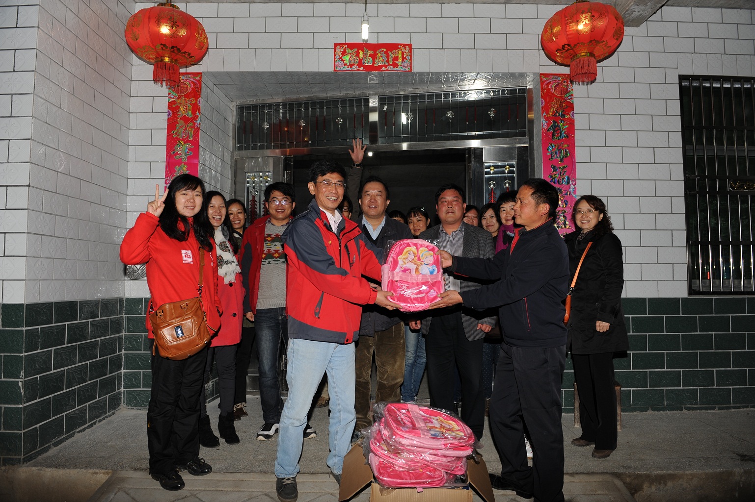 参观革命老区  感受红色情怀——williamhill中国官网入口组织党员赴英山开展主题教育实践活动