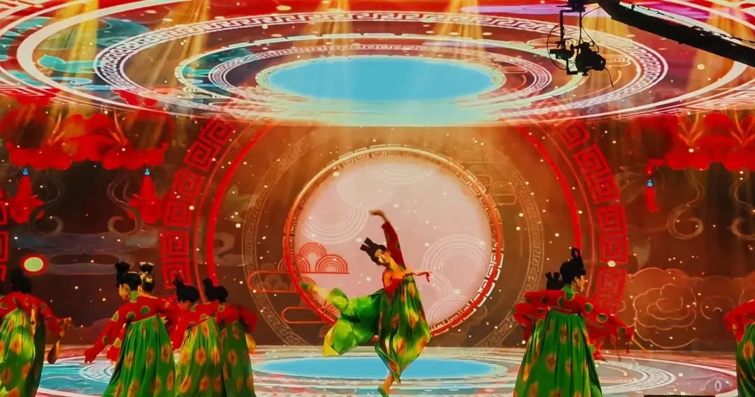 新闻公司荣获williamhill中国官网入口第三十三届金秋舞蹈大赛季军